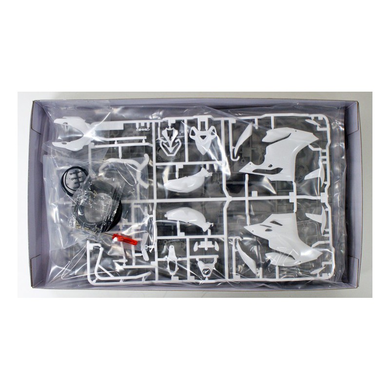 Ducati 1199 Panigale S Tricolore 1:12, Tamiya