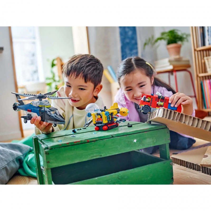 LEGO City - 60464 Great Vehicles: Helikopter, brandweerauto en onderzeeër remix