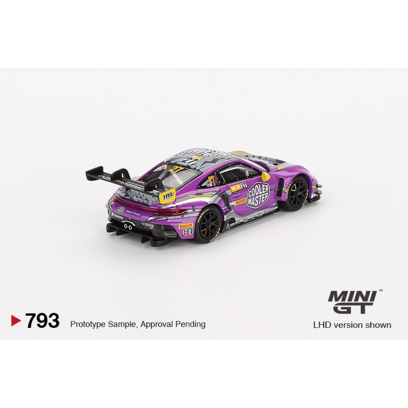 Porsche 911 GT3 R #27 HubAuto Mini GT (793)