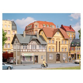 Woonhuis Bahnhofstraat (2 woningen), Auhagen H0/TT (11382)