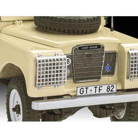 Modelset, Land Rover Series III LWB 1:24, Revell