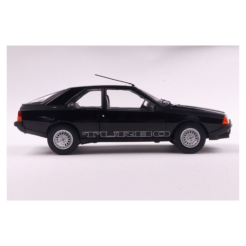 Renault Fuego Turbo '80 (zwart) - 1:18 - Solido