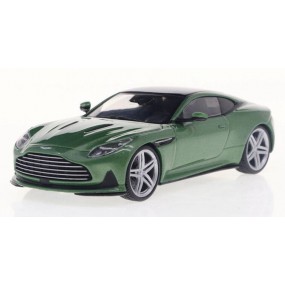 Aston Martin DB12 '23 (groen) - 1:43 - Solido