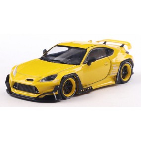 Toyota GR86 Rocket Bunny '22 (geel) - 1:43 - Solido