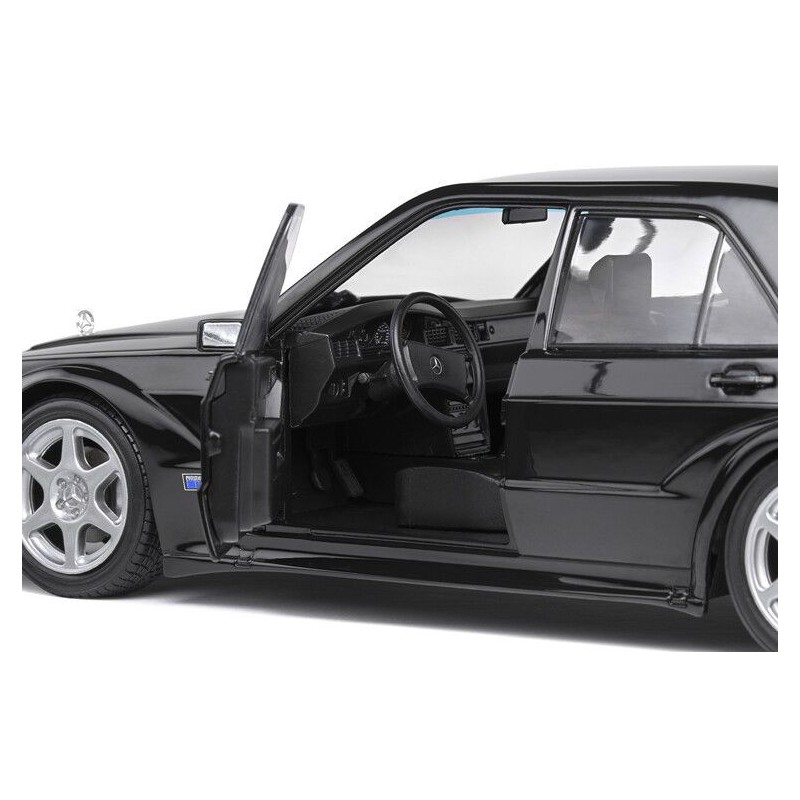 Mercedes Benz 190E Evo2, zwart - 1:18 - Solido