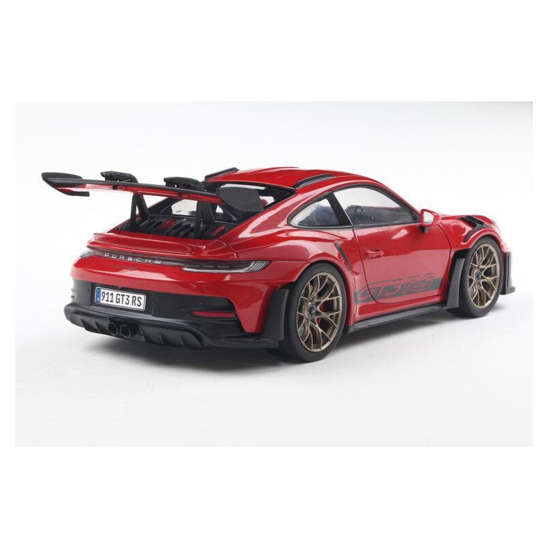 Porsche 911 GT3 RS (992) '24 (rood) - 1:18 - Solido