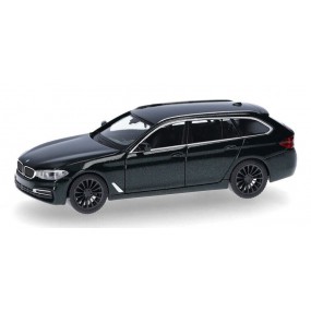 BMW 5 Touring (G31) (groen metallic) 1:87, Herpa