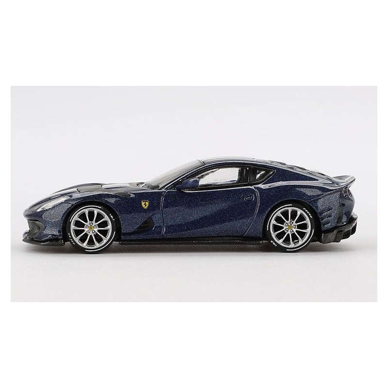 Ferrari 812 Competizione '23, blauw (Tour de France),1:64, BBR Models