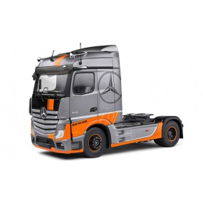 Mercedes Benz Actros B. Grand Prix Edition '19, (Zilver) - 1:24 - Solido