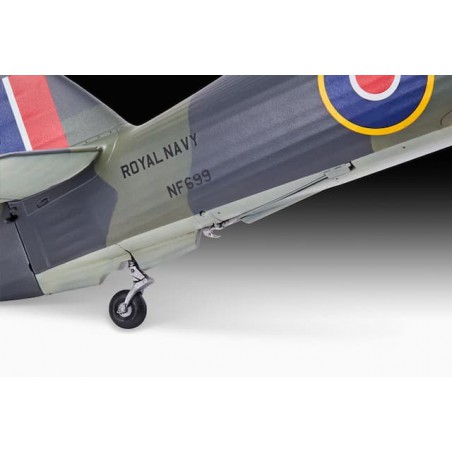 Hawker Sea Hurricane Mk.IIC 1:32, Revell