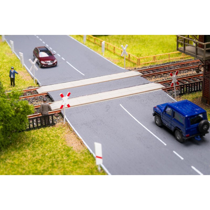 Spoorwegovergang, H0 1:87, Faller