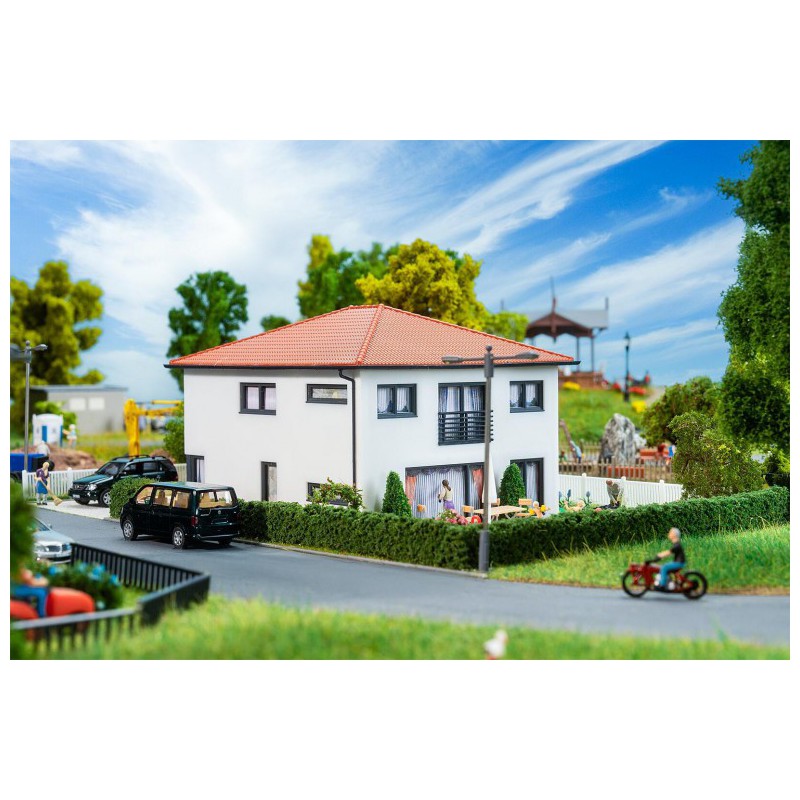 WeberHaus Modern, H0 1:87, Faller