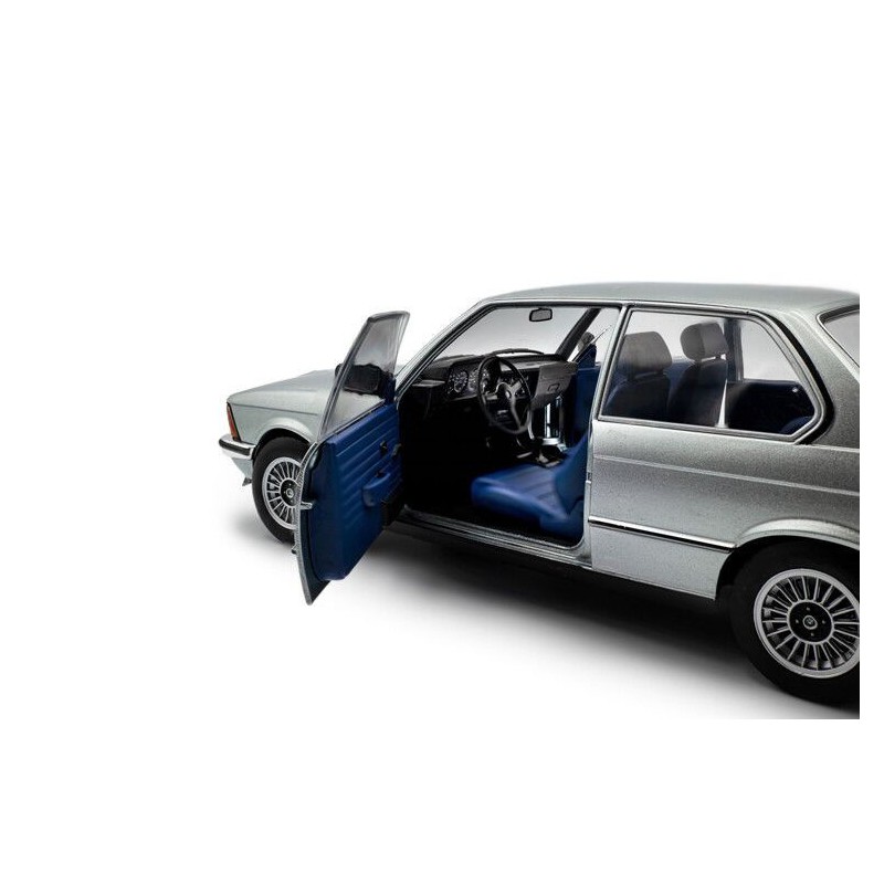 BMW 323I (E21) '80, blauw metallic (Saffierblauw) - 1:18 - Solido
