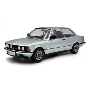 BMW 323I (E21) '80, blauw metallic (Saffierblauw) - 1:18 - Solido