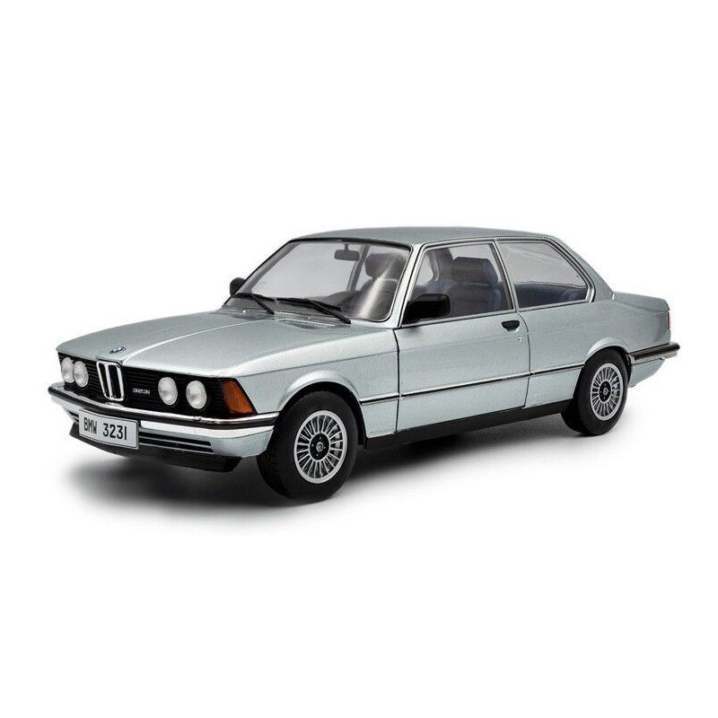 BMW 323I (E21) '80, blauw metallic (Saffierblauw) - 1:18 - Solido