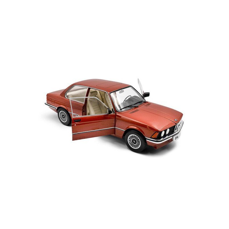 BMW 323I (E21) '80, rood metallic (Kastanje rood) - 1:18 - Solido