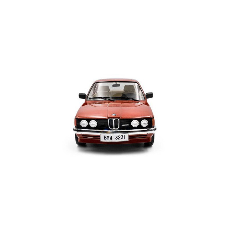 BMW 323I (E21) '80, rood metallic (Kastanje rood) - 1:18 - Solido