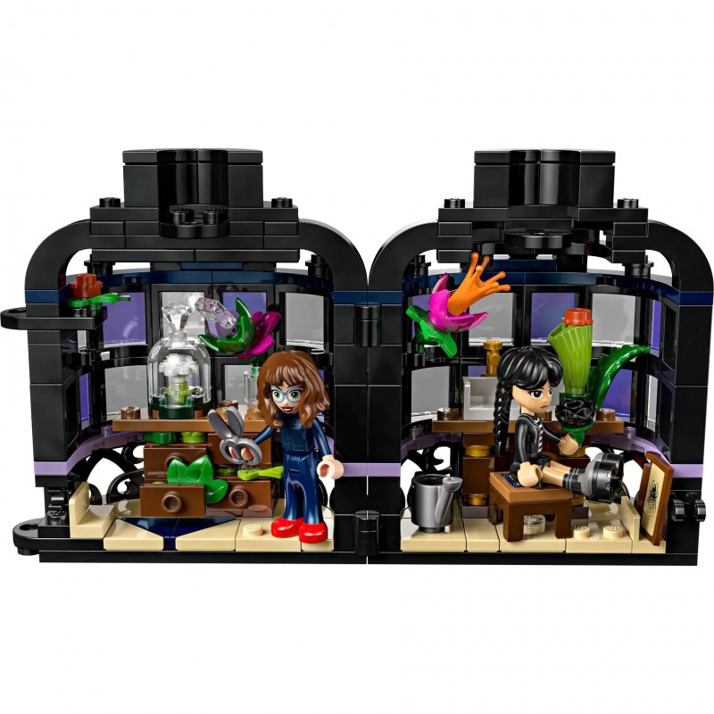 LEGO - 76784 Wednesday: Zwarte dahlia