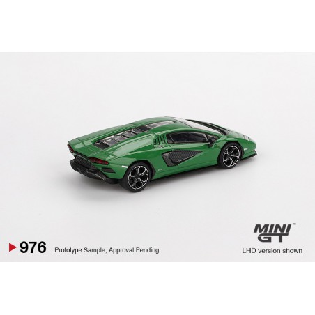 Lamborghini Countach LPI 800-4 Verde Medio, Mini GT (976)