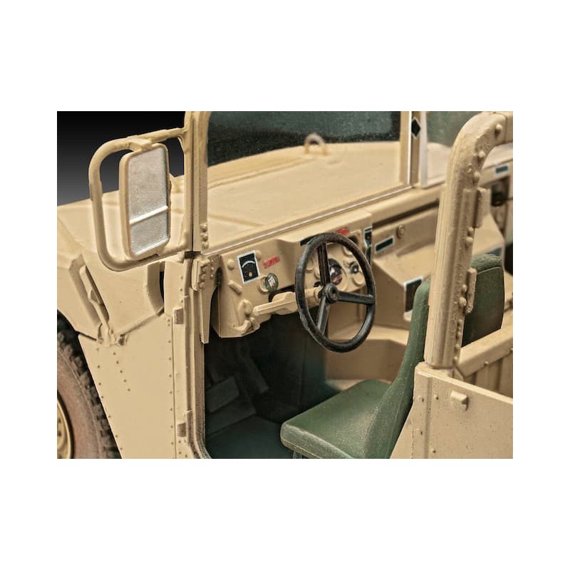 HMMWV M109 7A2 1:35, Revell (03366)