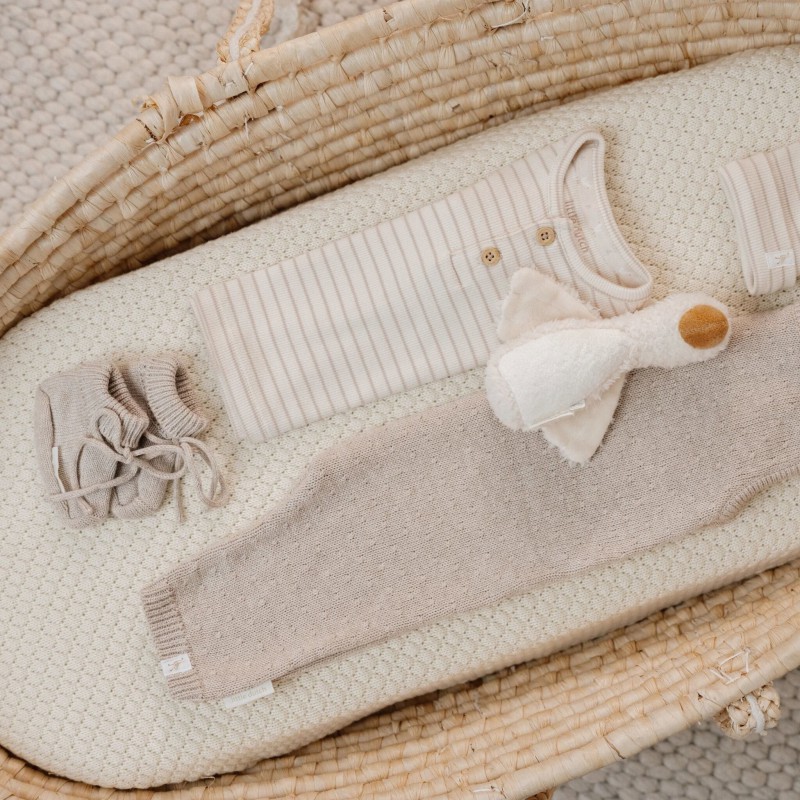 Gebreide slofjes, soft beige melee -  Little Goose, Little Dutch