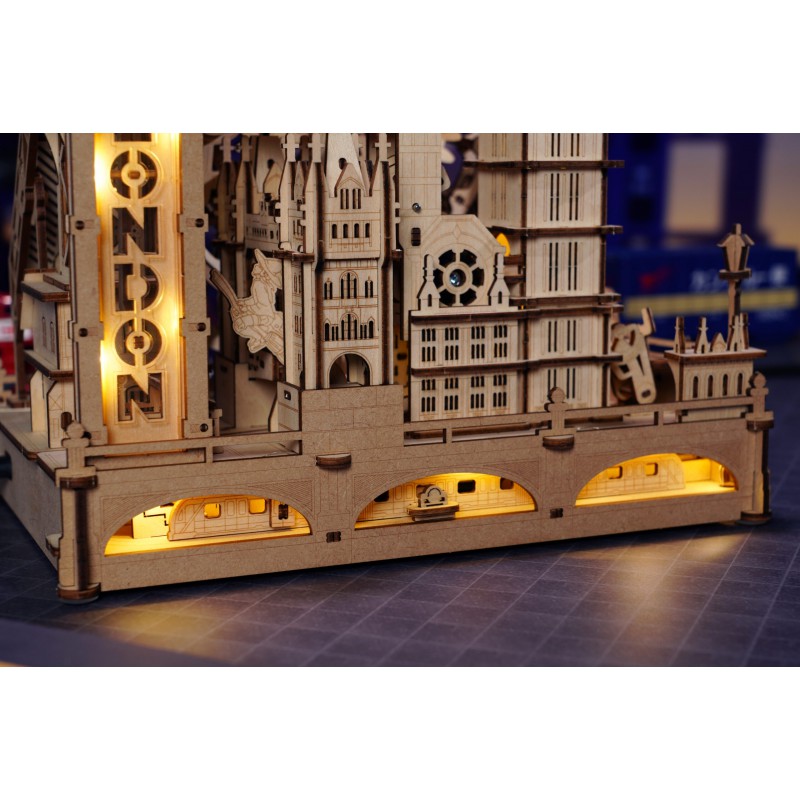 Marble Travel London, DIY mechanisch houtwerk knikkerbaan, Rokr