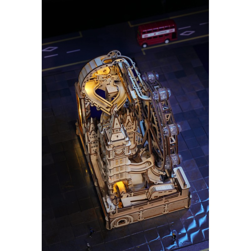 Marble Travel London, DIY mechanisch houtwerk knikkerbaan, Rokr