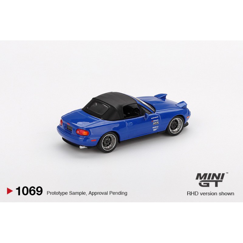 Mazda Miata MX-5 (NA) Tuned Version Dark Blue, Mini GT (blister verpakking) (1069)