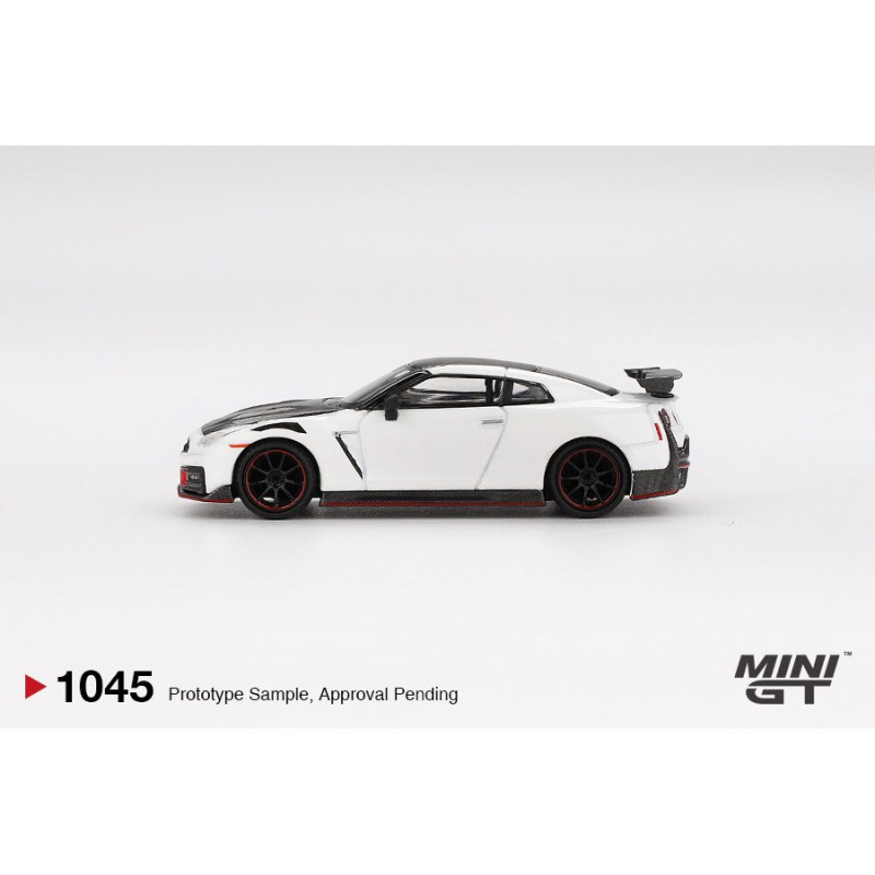 Nissan GT-R Nismo 2024 Brilliant White Pearl, Mini GT (1045)
