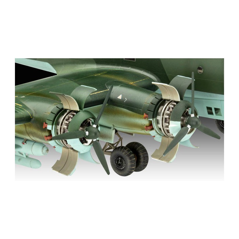 Focke-Wulf Fw 200 C-5/C-8 Condor, 1:72, Revell