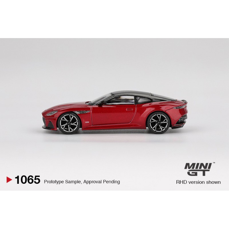 Aston Martin DBS Hyper Red, Mini GT (1065)