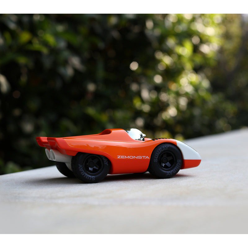 Playforever -  Zemonsta Egon