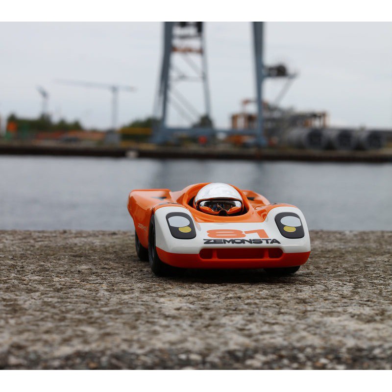 Playforever -  Zemonsta Egon