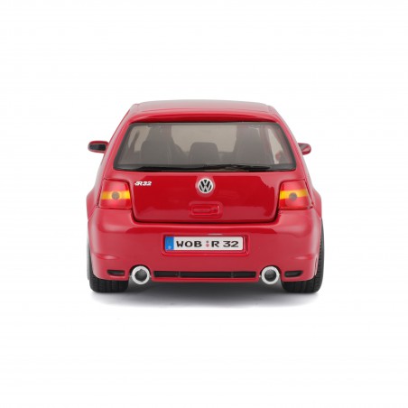 VW Golf 4 R32 (Rood), 1:24, Maisto