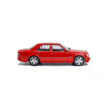 Mercedes Benz E60 AMG (W124) '94, rood - 1:43 - Solido - 1:43 - Solido