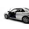 Subaru Impreza WRX STI '03, zilver (Premium silver effect) 1:18, Solido