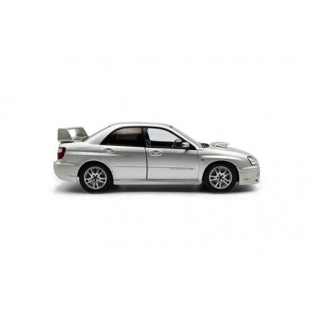 Subaru Impreza WRX STI '03, zilver (Premium silver effect) 1:18, Solido