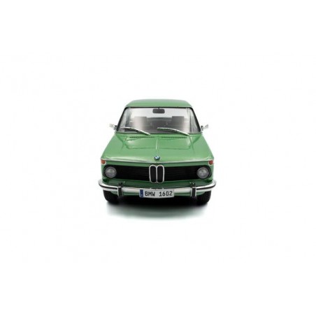 BMW 1602 Taiga '71, groen - 1:18 - Solido