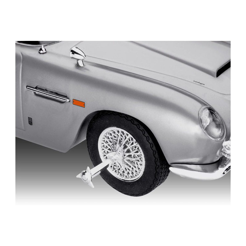 Aston Martin DB5 1:24 (Klik systeem), Revell
