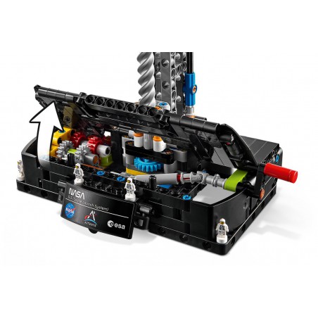 LEGO Technic - 42221 NASA Artemis ruimteraket