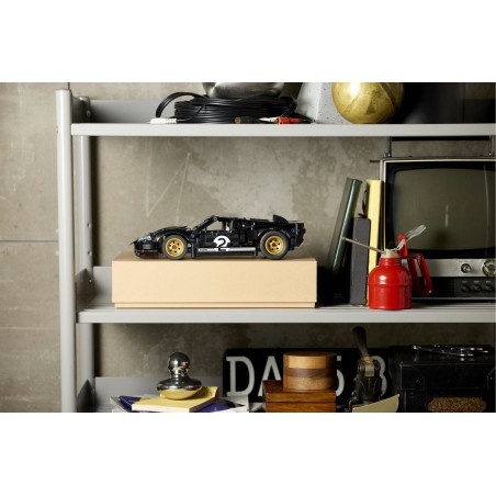 LEGO Technic - 42223 1996 Ford GT40 MKII racewagen