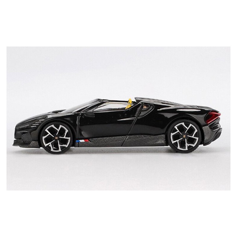 Bugatti W16 roadster '24, zwart (Mistral black) (1058) (blister verpakking)