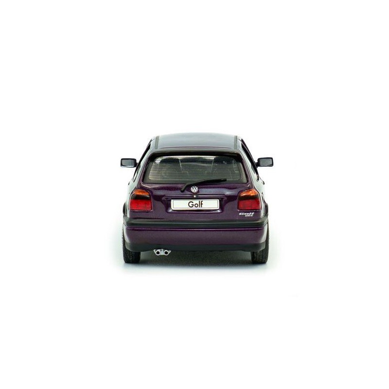 VW Golf MKIII VR6 '94, paars (Dusty mauve pearl) - 1:43 - Solido