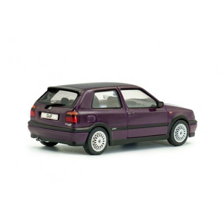 VW Golf MKIII VR6 '94, paars (Dusty mauve pearl) - 1:43 - Solido