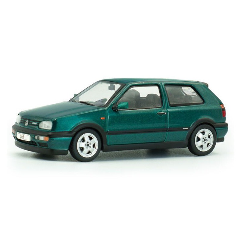 VW Golf MKIII VR6 '94, groen (Dragon green pearl) - 1:43 - Solido