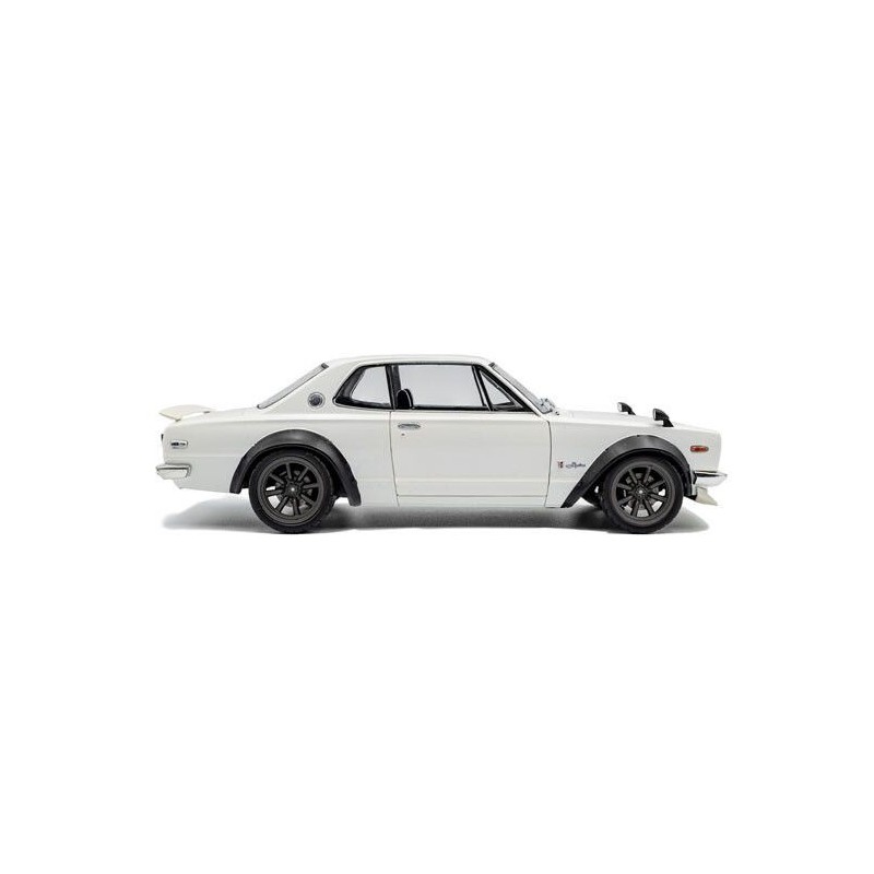 Nissan Skyline (C10) Hakosuka Solido Works '70, wit - 1:18 - Solido