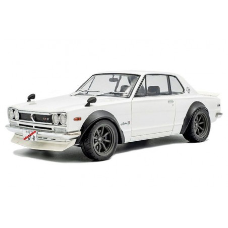 Nissan Skyline (C10) Hakosuka Solido Works '70, wit - 1:18 - Solido