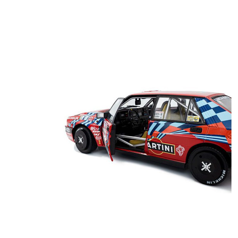 Lancia Delta HF Intergrale #1 Biasion / Siviero San Remo '89 - 1:18 - Solido