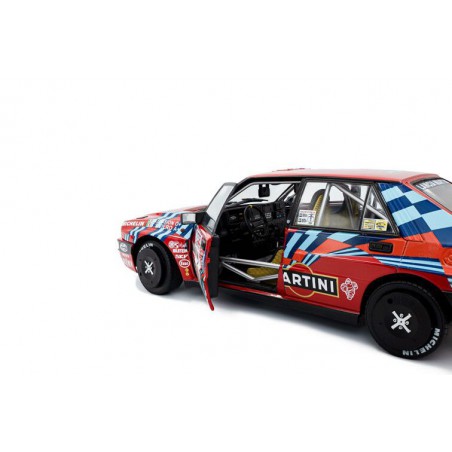 Lancia Delta HF Intergrale #1 Biasion / Siviero San Remo '89 - 1:18 - Solido