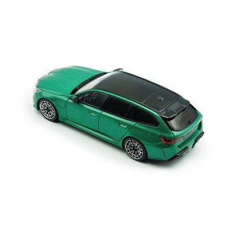 BMW M5 Touring (G99) '24, groen (Isle of Man)  - 1:43 - Solido